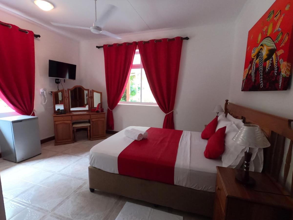 Le Chevalier Bay Guesthouse Anse Lazio Eksteriør bilde