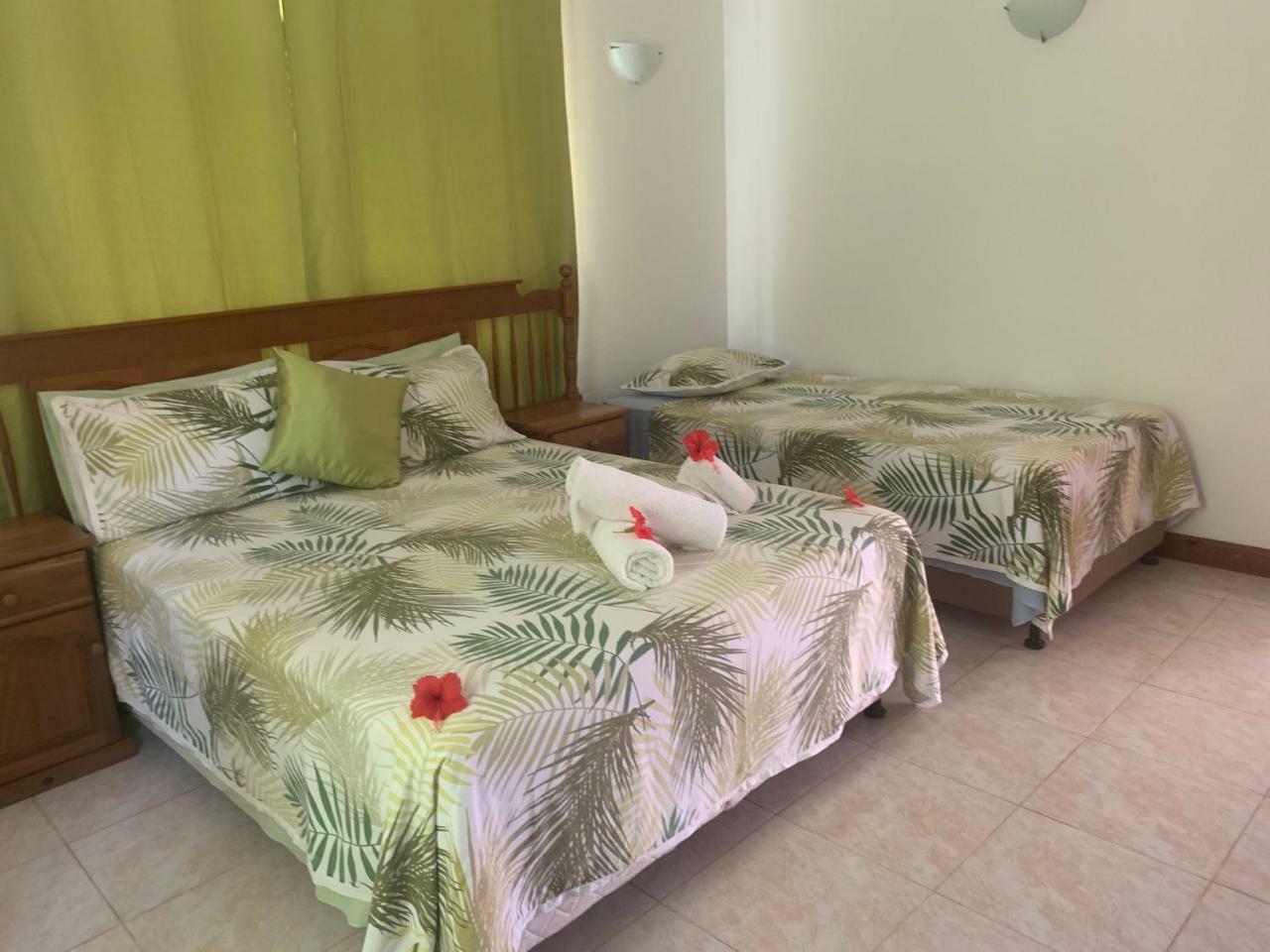 Le Chevalier Bay Guesthouse Anse Lazio Eksteriør bilde